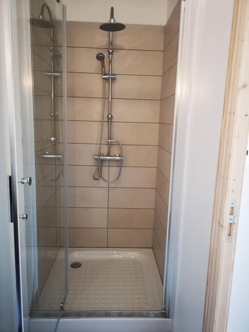 T2 - Appartement 1 Chbre ウィッサン エクステリア 写真